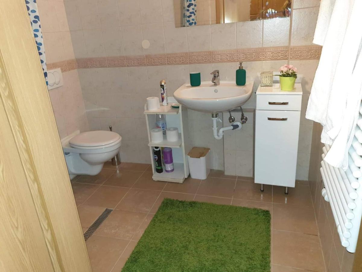 Relax Apartman Veresegyház Buitenkant foto