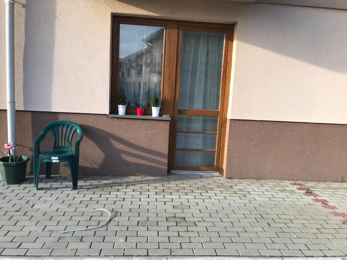 Relax Apartman Veresegyház Buitenkant foto